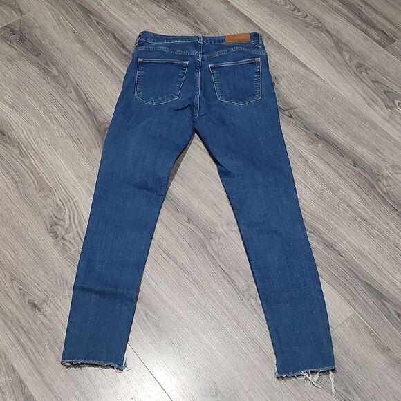H&M Two Tone Skinny Raw Hem Jeans - Picture 6 of 6